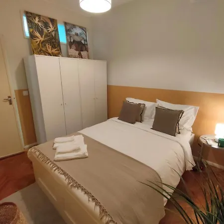 Apartment Lovely In Center