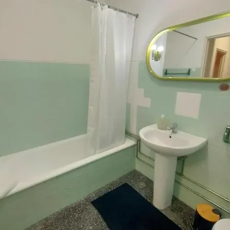 Apartment Lovely In Center